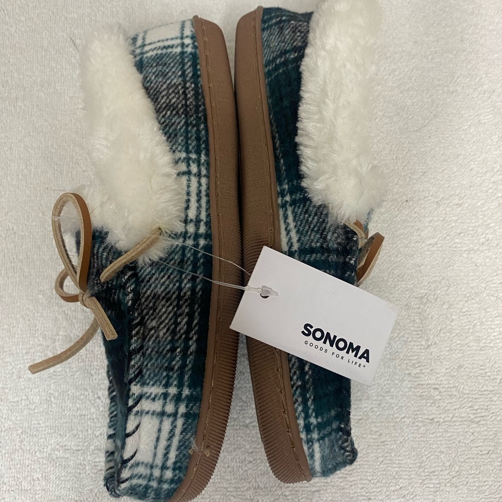 NWT Sonoma Goods For Life Plaid Felt Green & Ivory Moccasins Womens Size S (6-7) - Picture 8 of 9